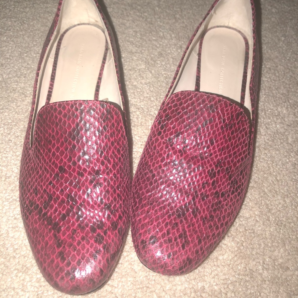 Zara Women Loafer Moccasin Flats (Snake Skin)